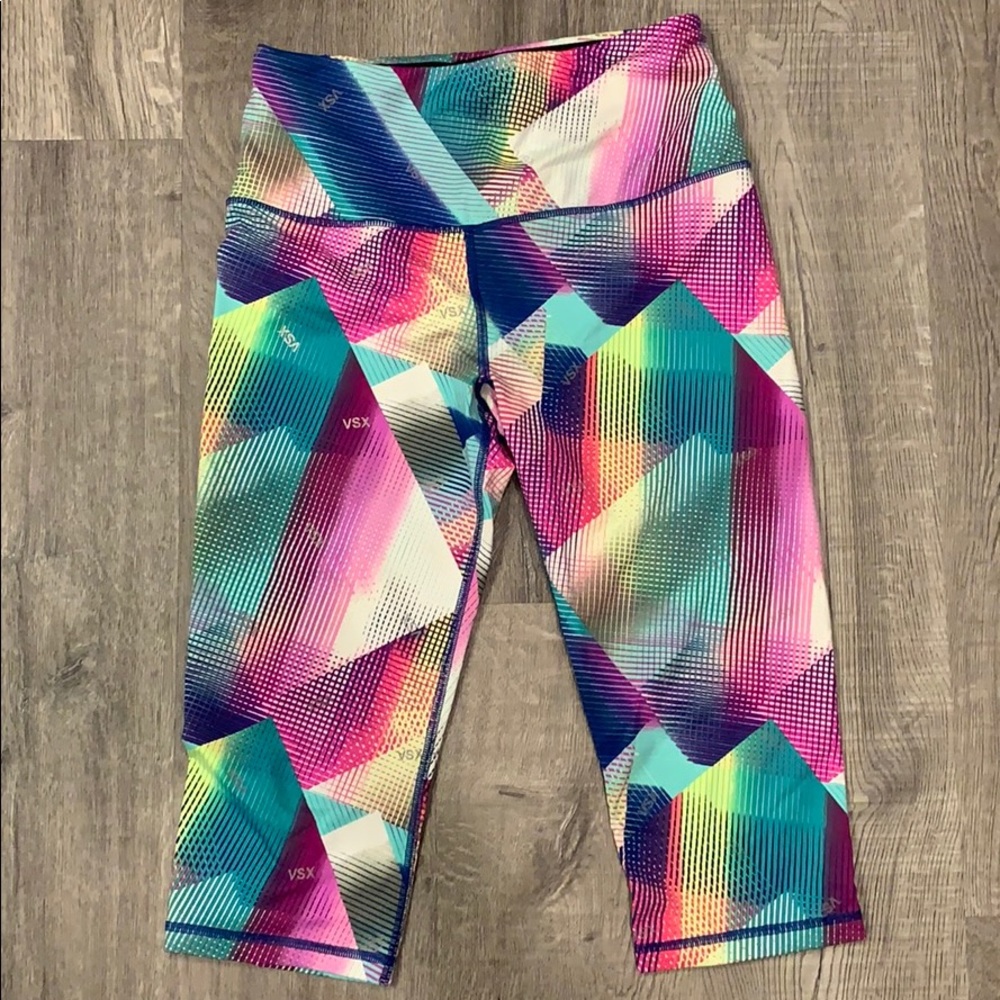 Victoria’s Secret Crop Leggings Medium
